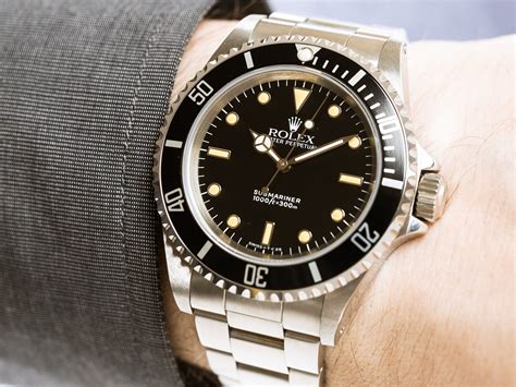 rolex submariner 14060 2 liner|Rolex Submariner 14060 review.